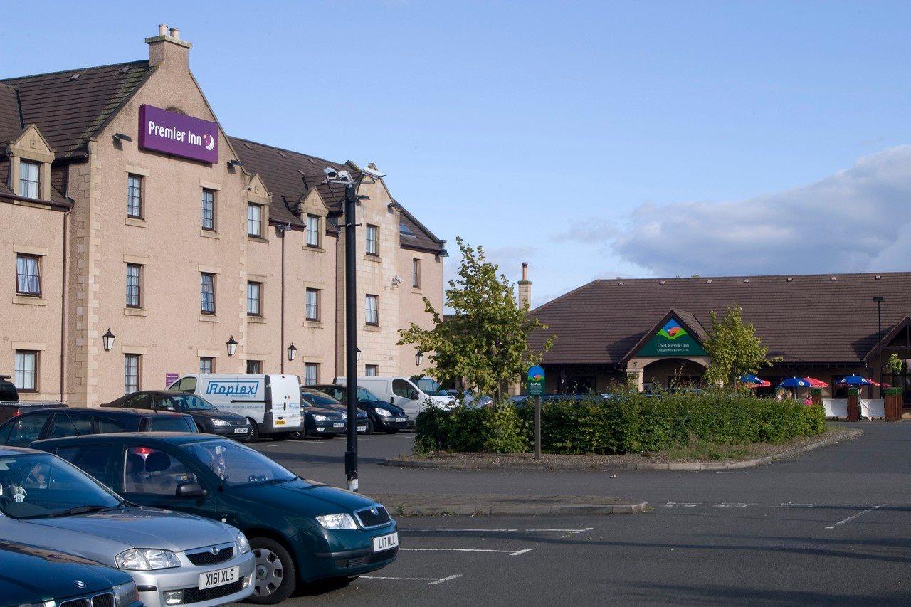 Premier Inn Falkirk - Larbert Kültér fotó
